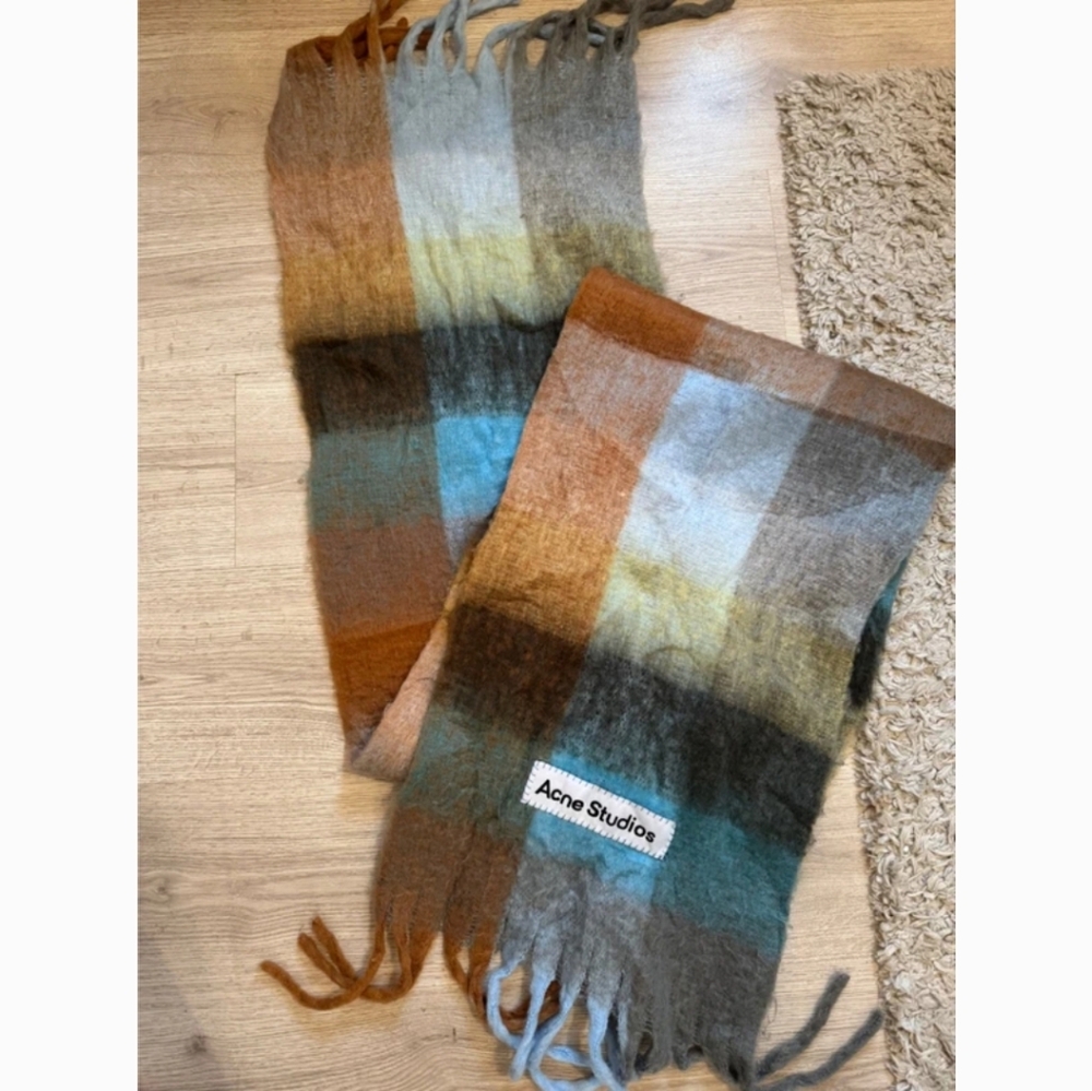 Acne studios scarf